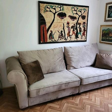 Guest House Sea Breeze Свети Стефан Стая снимка