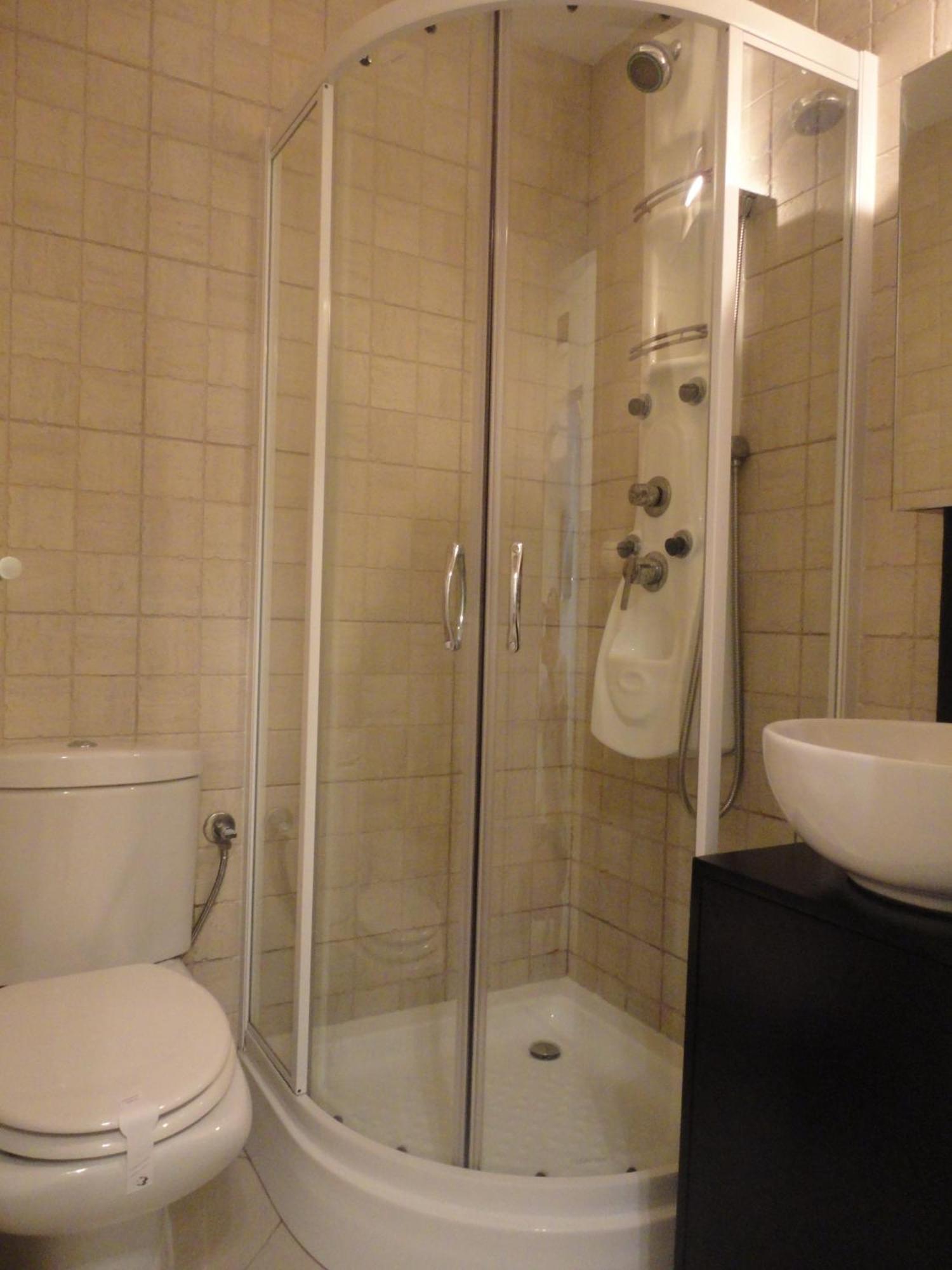 Guest House Sea Breeze Свети Стефан Стая снимка
