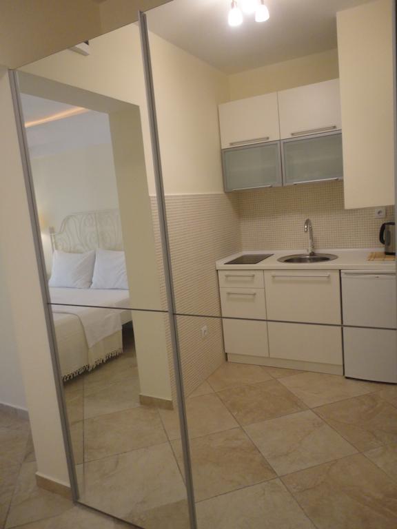 Guest House Sea Breeze Свети Стефан Стая снимка